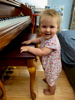 08_31 Myra Lilou Playing Piano and Sneezing